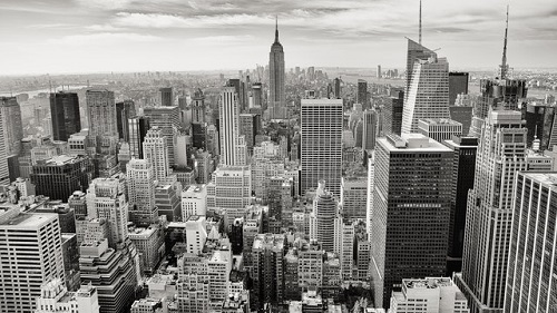 black-and-white-city-skyline-buildings